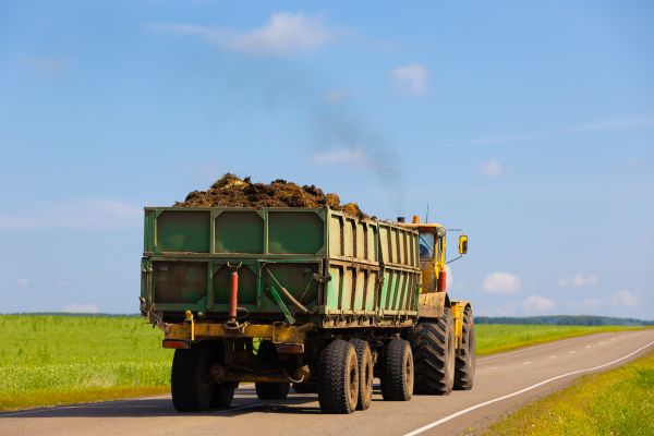 Bulk Soil Delivery in Saint Charles