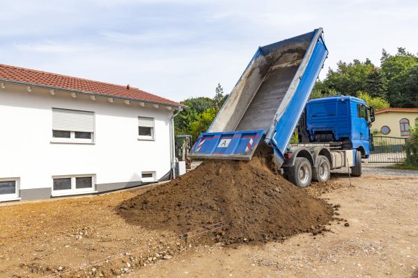 Garden Dirt Delivery in Saint Charles