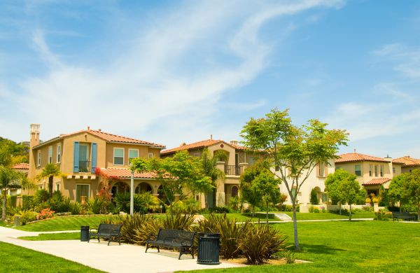Community Landscaping in Saint Charles