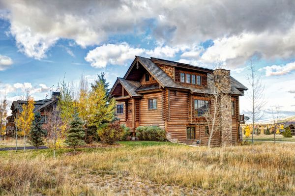 Cabin Landscaping in Saint Charles