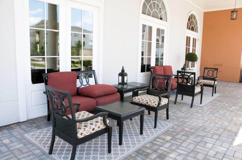 Outdoor Dining Area with Pavers